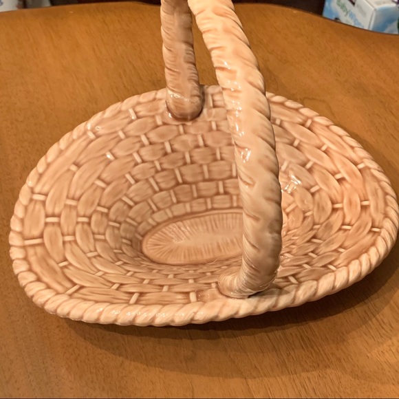 Atlantic Molds 1974 Ceramic Spring Basket - Picture 8 of 10